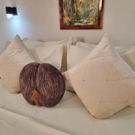 The Drake Seaside Apartment Beau Vallon  Exterior photo