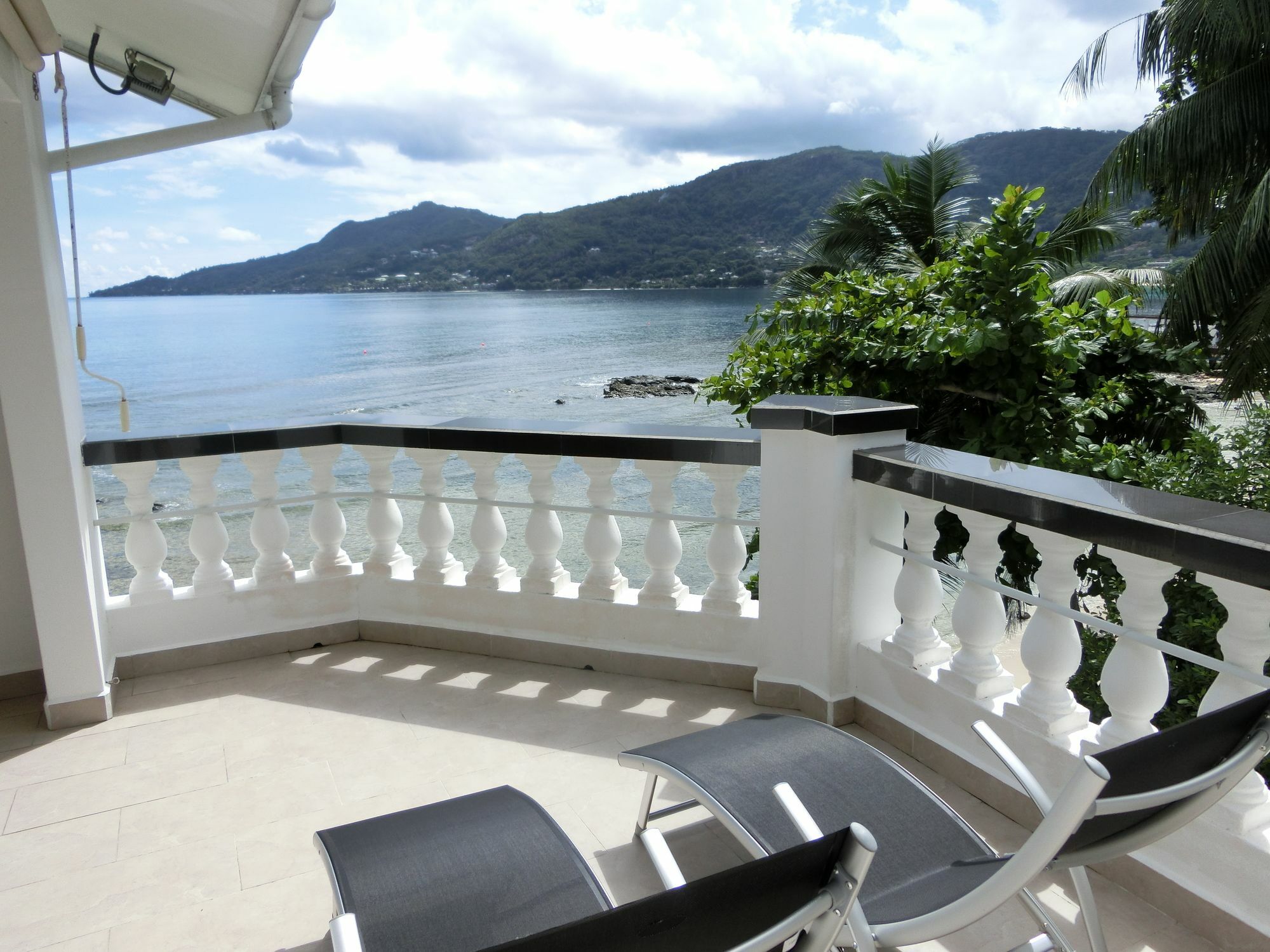The Drake Seaside Apartment Beau Vallon  Exterior photo